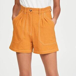 L.F. Markey Manuel Pleated Shorts Size US 4 Mustard Yellow‎ Pockets